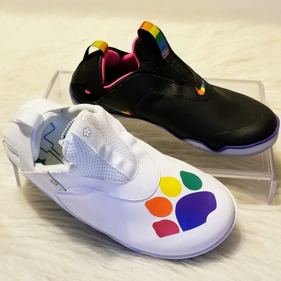 Nike Other - 😷 NEW Nike Air Zoom Pulse Doernbecher Multicolor